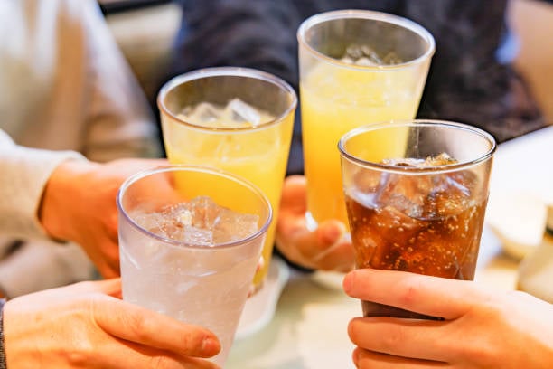 Explore Refreshing Fizzy Drinks for Every Occasion